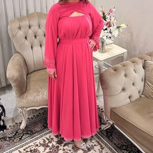 Elegant Pink Evening Kaftan